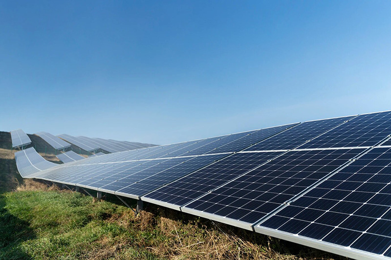 A demanda fotovoltaica global continua a crescer! 351 GW recém-instalados em 2023