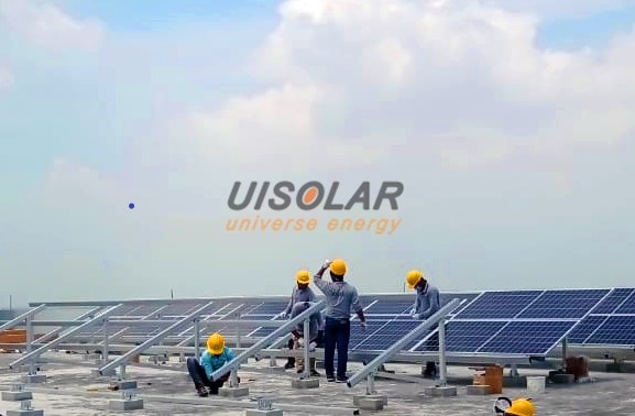 UISOLAR fornece suporte solar para projeto de telhado em bengala